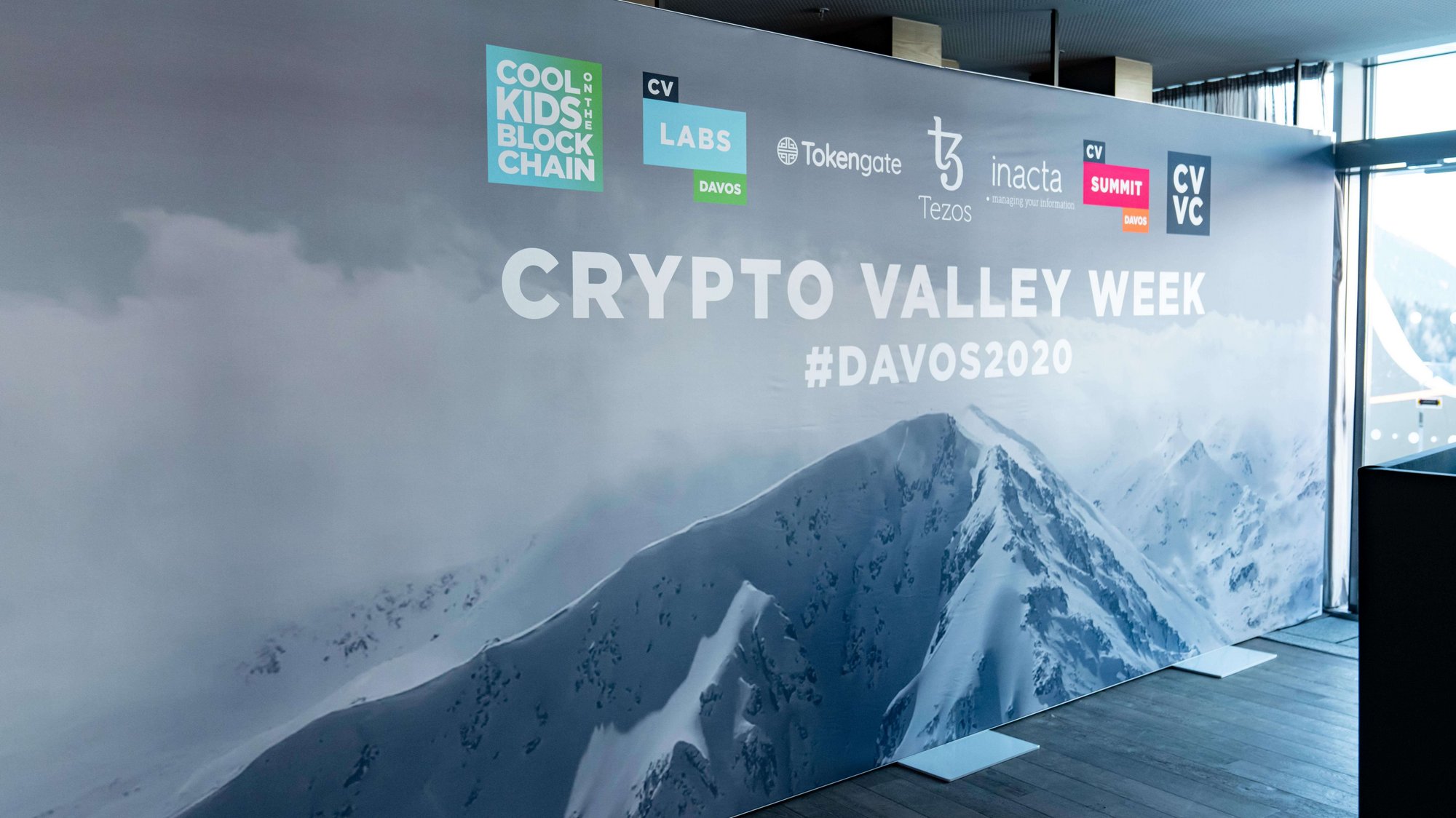 [Translate to EN:] InCore Bank an der Crypto Valley Week 2020 in Davos